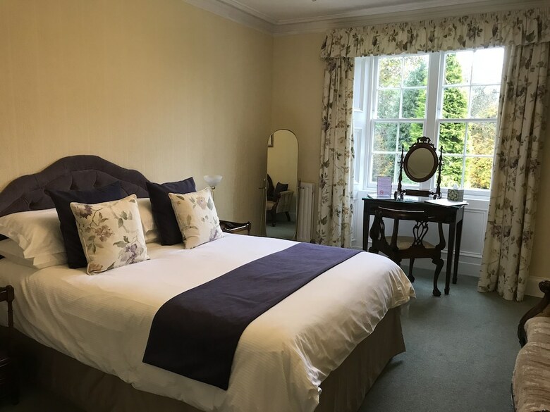 Bed & Breakfast West Plean House