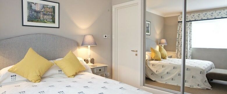 A Place Like Home - Chelsea Apartment With River Views
