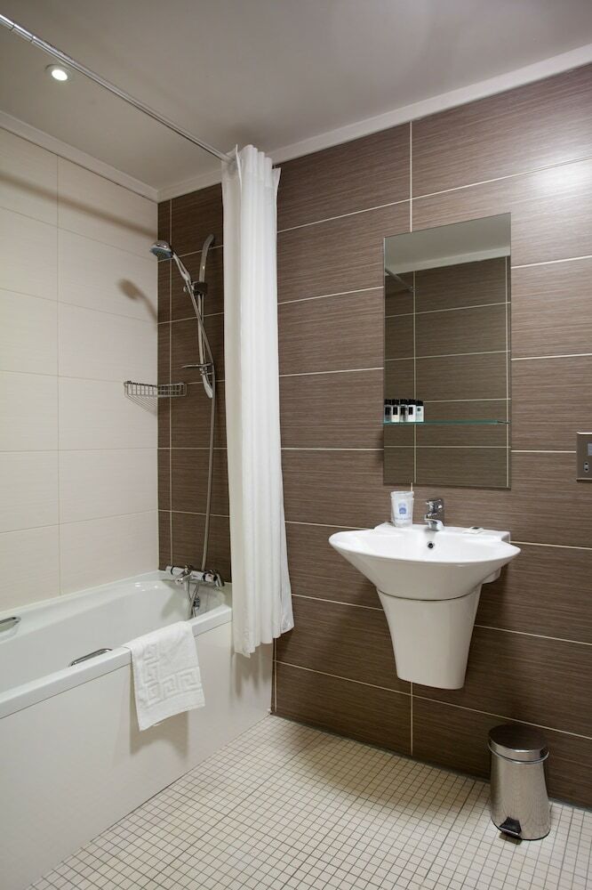 Sure Hotel By Best Western Newcastle