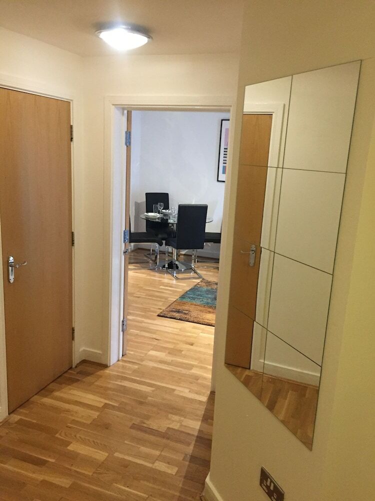 Superior 2 Bedroom Apartments