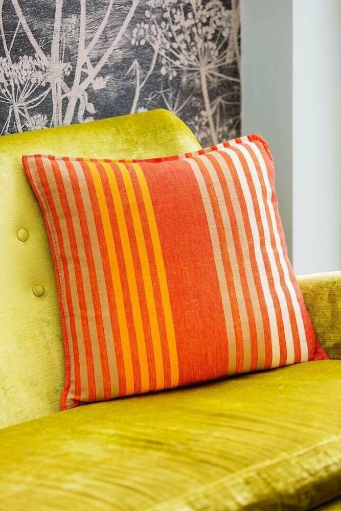 Style In Brook Green