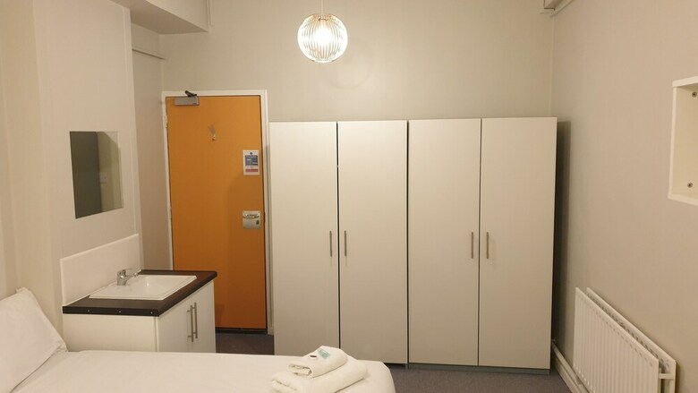 Bed & Breakfast Modern Rooms And Studio In Westminster