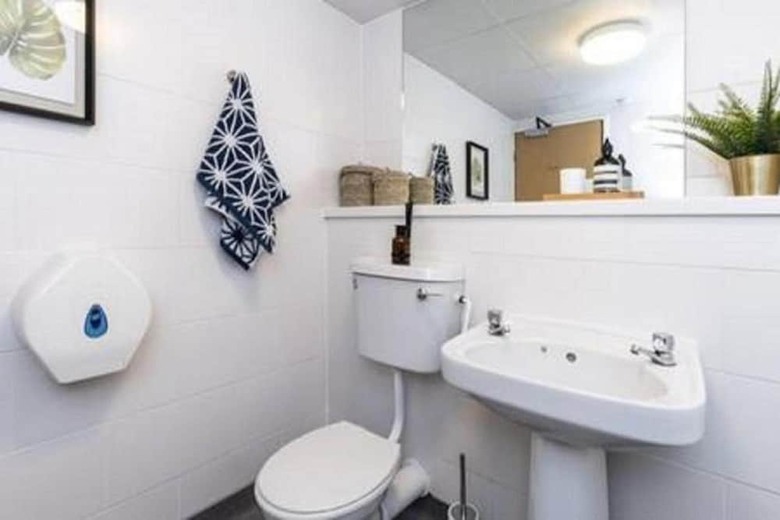 Bed & Breakfast Modern Rooms And Studio In Westminster