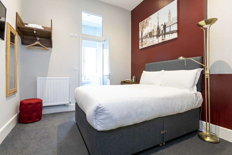 Oyo Royal Park Hotel