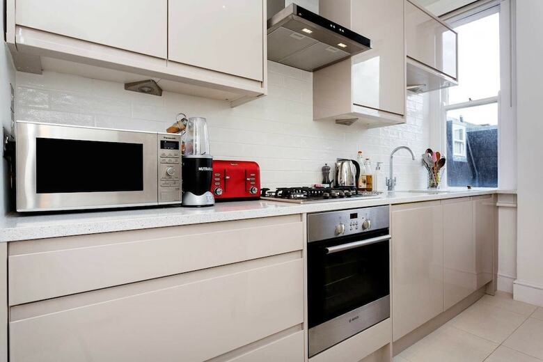 Apartamentos Charming Fulham Flat