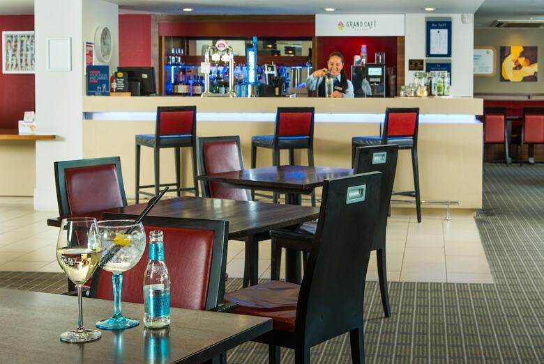 Hotel Holiday Inn Express Milton Keynes