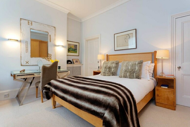 Veeve - Elegant Edis