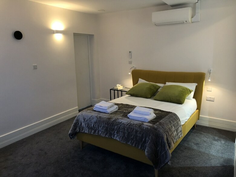 Apartamentos Widegate Residential
