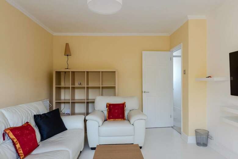 Apartamentos 3 Bedroom On Columbia Road Shoreditch