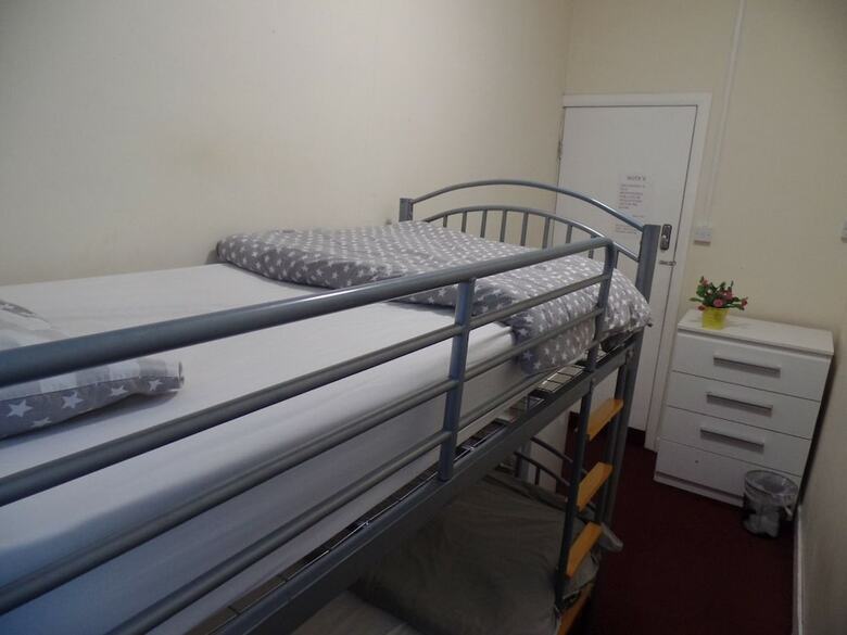 Hostal Rma Accommodation - Hostel
