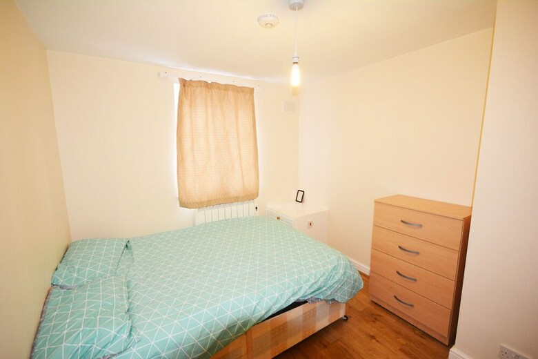 London Luxury 7 Bedroom Holiday Let