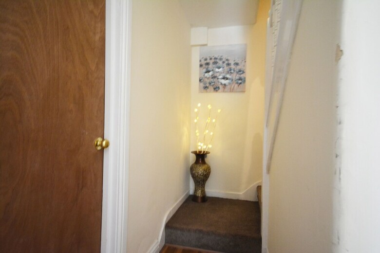 London Luxury 7 Bedroom Holiday Let