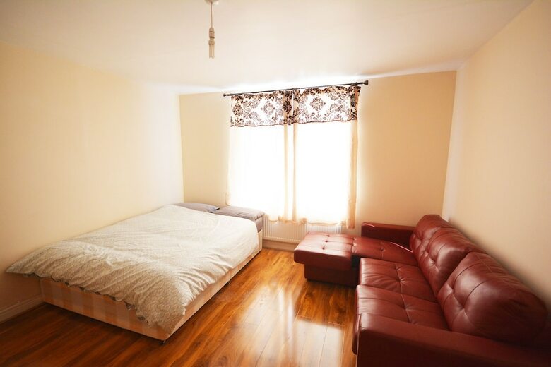 London Luxury 7 Bedroom Holiday Let