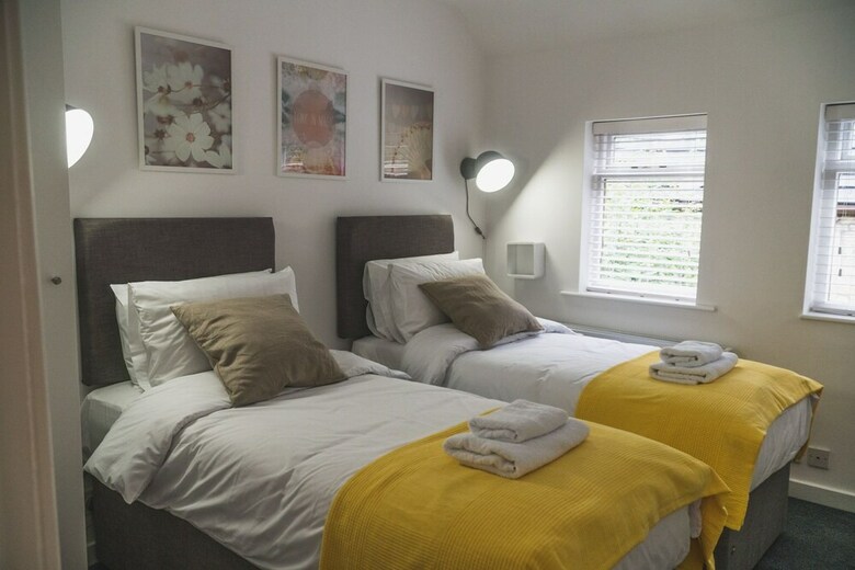 Town Street Apartment