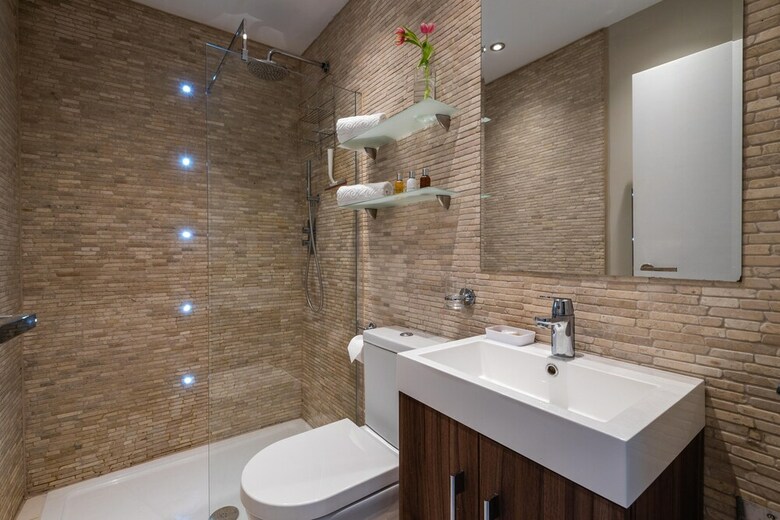 Stylish Fulham Home Close To The River Thames