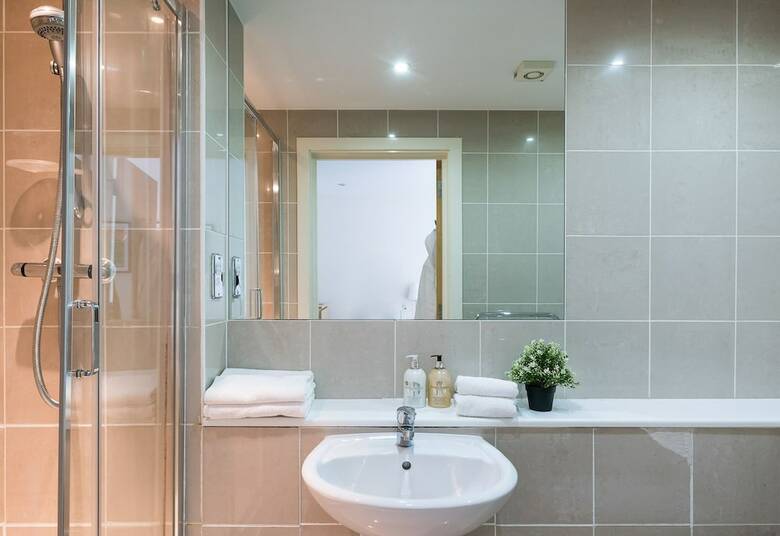 Apartamentos Spacious 2 Bed - Battersea High Street
