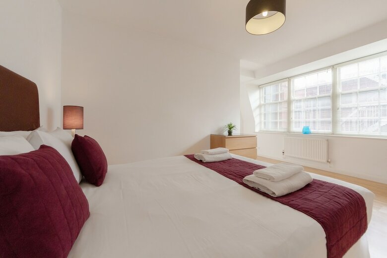 Roomspace Apartments -groveland Court