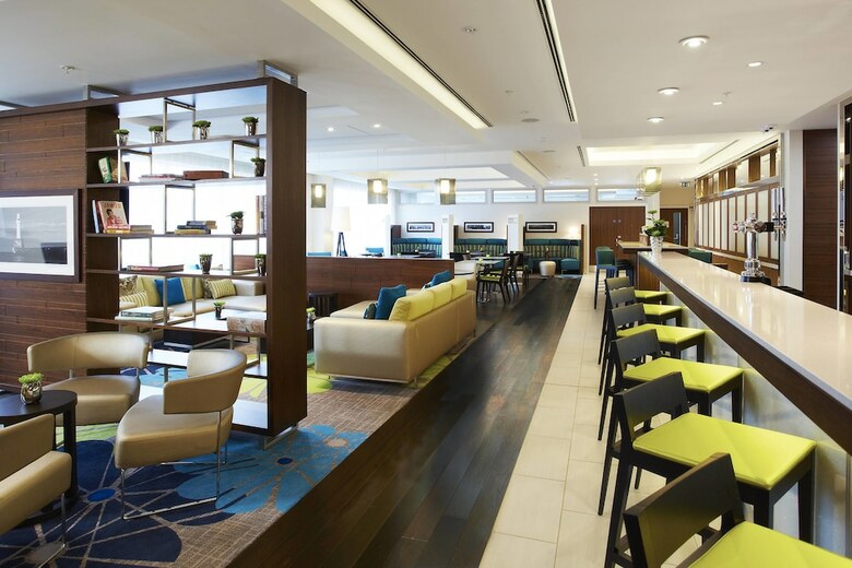 Hotel Courtyard By Marriott Aberdeen Airport