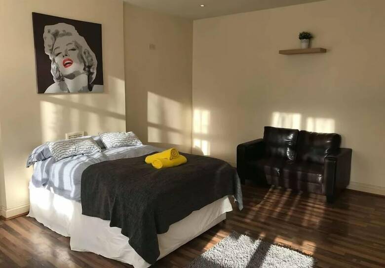 Hostal Accomodation London