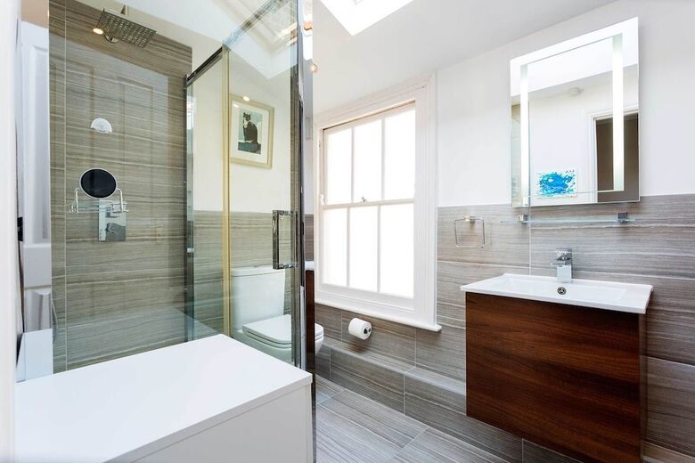 Apartamentos East London Escape