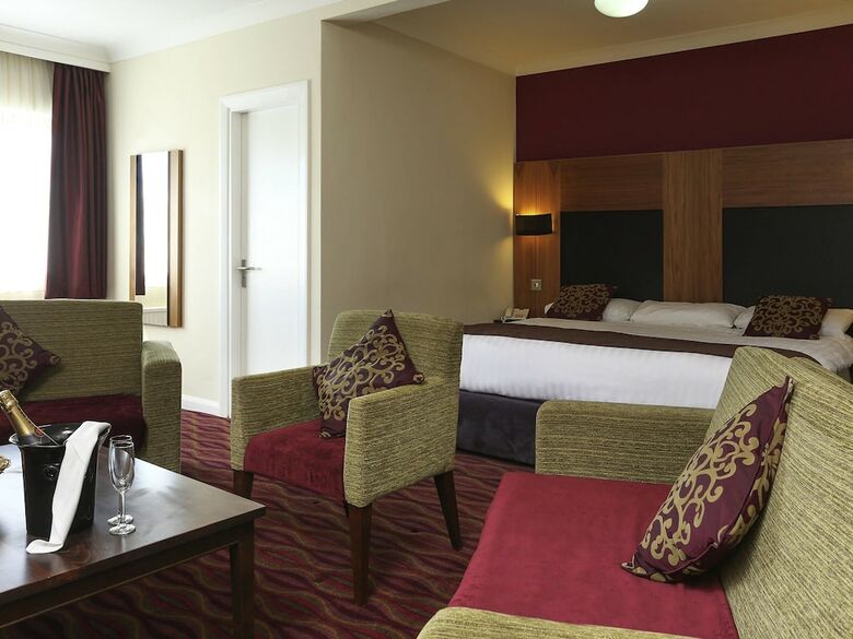 Mercure Newcastle George Washington Hotel Golf And Spa