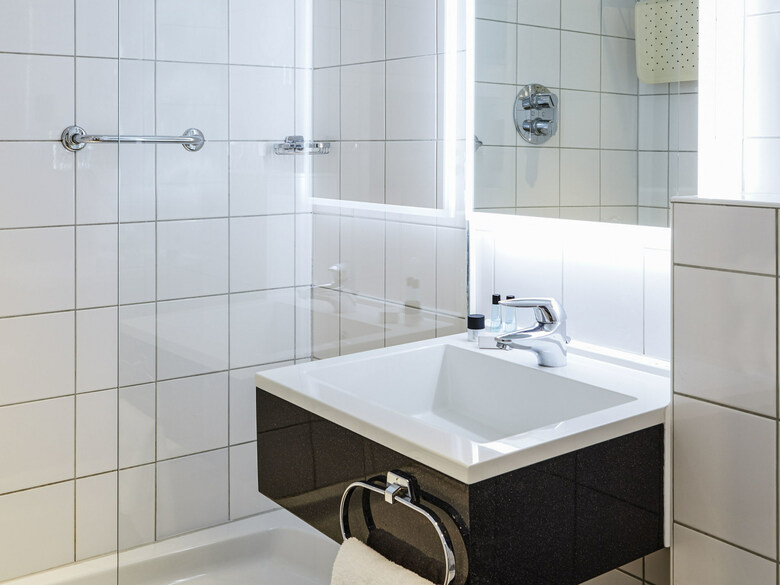 Mercure Birmingham West Hotel