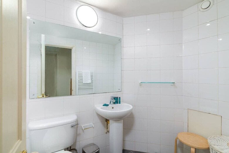 Apartamentos Charming 2 Bed Home In West Kensington, Fits 4