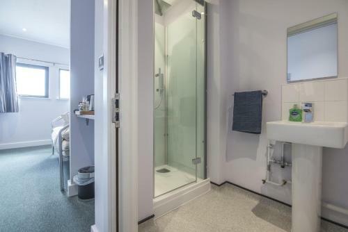 Hotel No 10 Ocean Cabins - Saundersfoot Harbour - Saundersfoot