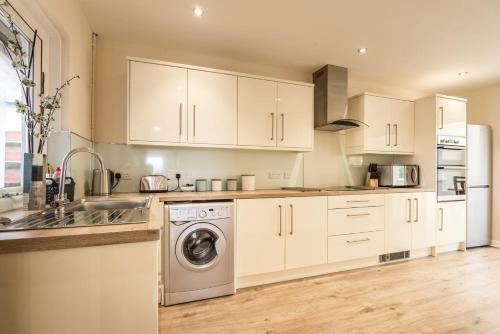 The Cwtch - 3 Bedroom Holiday Home - Pentlepoir