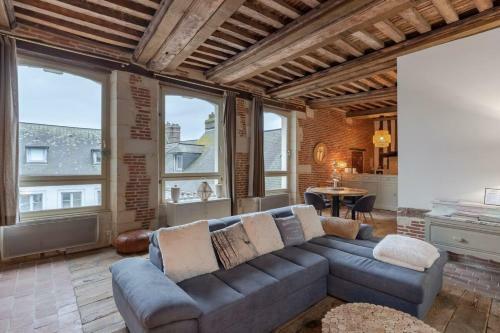 Apartamento The Charming Wood - 2ch - 76m2 - Full Center Town
