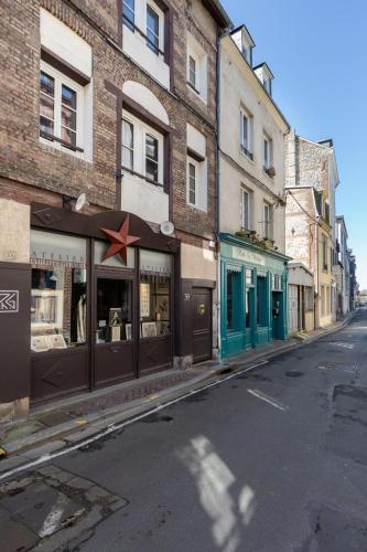 Vert D'hotes - Charming Renovated Apartment - Downtown - Wifi -