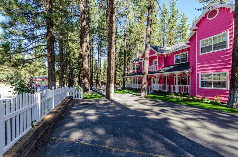 Apples Bed & Breakfast