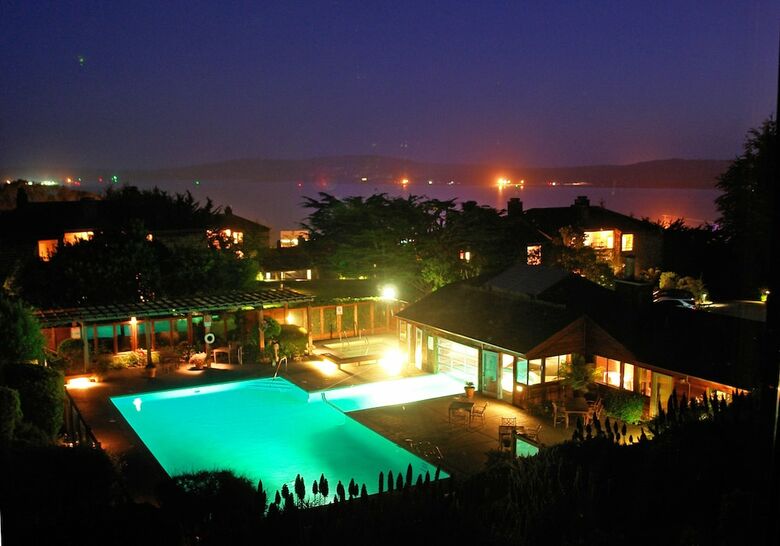 Hotel The Inn At The Tides