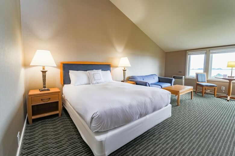 Hotel The Inn At The Tides