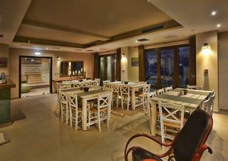 Hotel Anavasi Mountain Resort