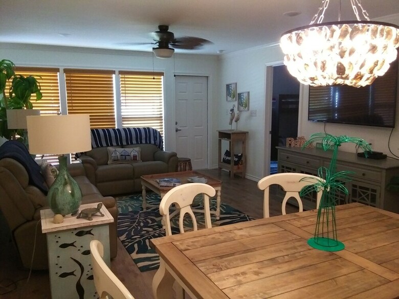 Aparthotel Executive Keys Condominiums On The Beach
