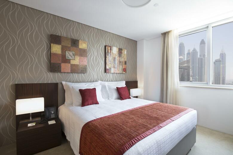 Avenue Hotel