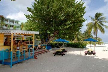 Coconut Court Beach Hotel