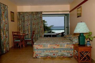 Coconut Court Beach Hotel