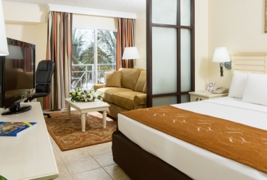 Hotel Comfort Suites Paradise Island