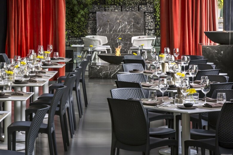 Hotel The Ritz-carlton