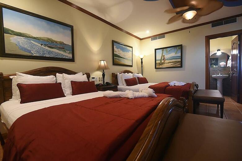 Hotel Villas Lirio
