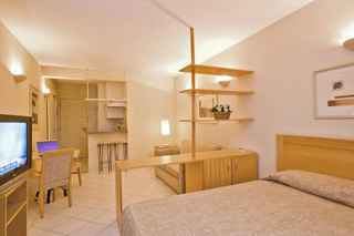 Hotel Plaza Inn American Loft