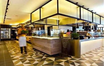 Hotel Qt Gold Coast