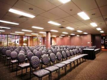 Amora Hotel Riverwalk Melbourne