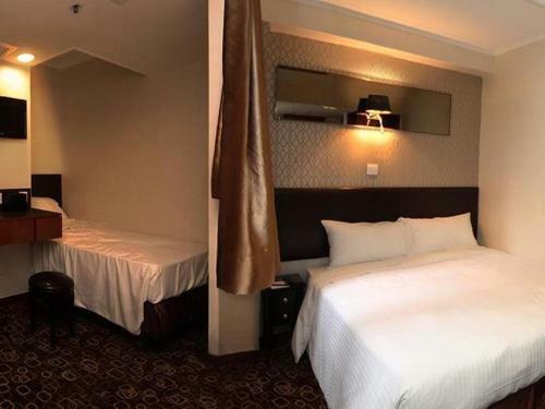 Lander Hotel Prince Edward