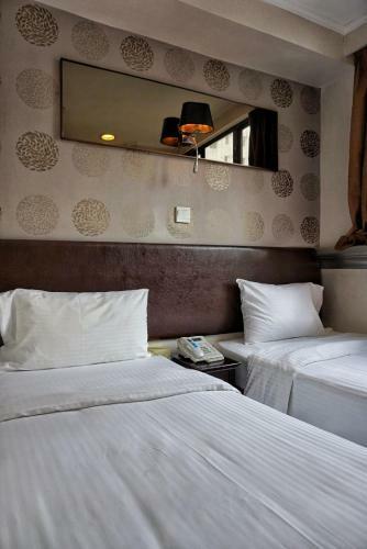 Lander Hotel Prince Edward