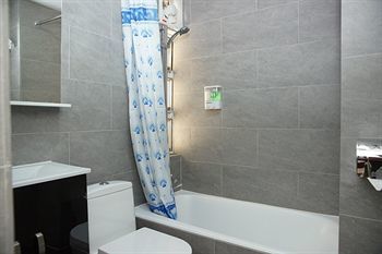 Hostal Alohas Hostel