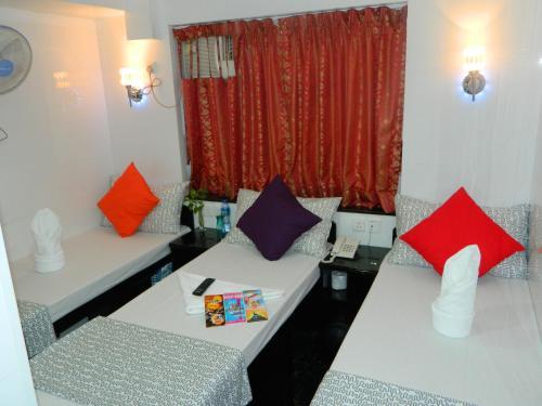 Hostal Marrigold Hostel