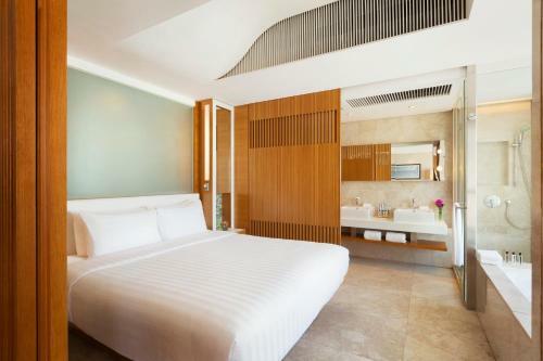 Hotel Jen Hong Kong